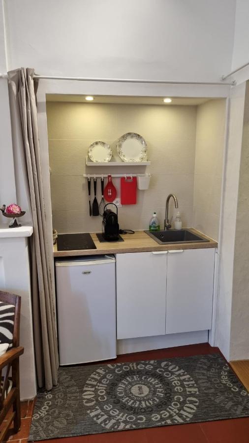 Rouge Et De L'Isle Hotel ภายนอก รูปภาพ